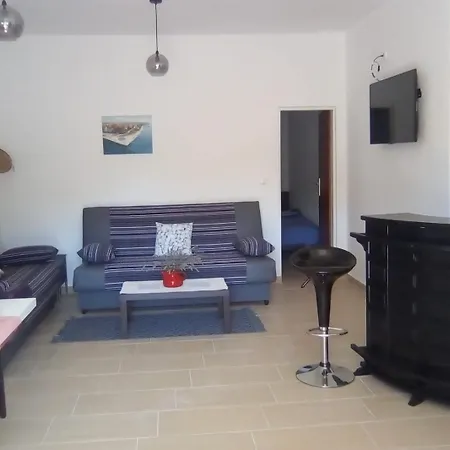 Secluded - 23773 * Vir