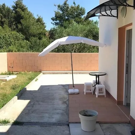 Secluded - 23773 Apartment *