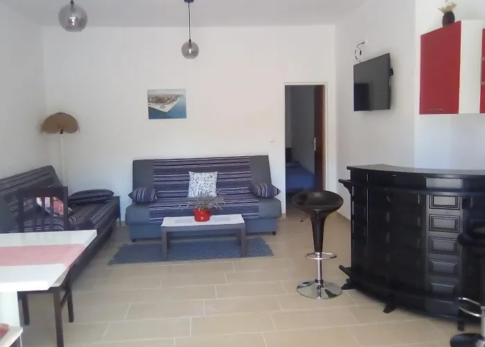 Secluded - 23773 * Vir