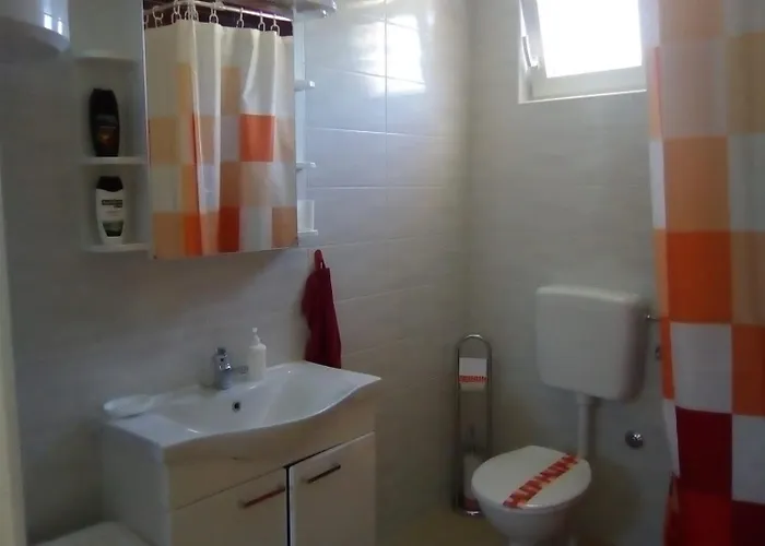 Secluded - 23773 Apartman *